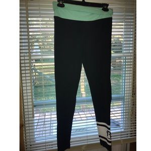 Victoria’s Secret pink leggings